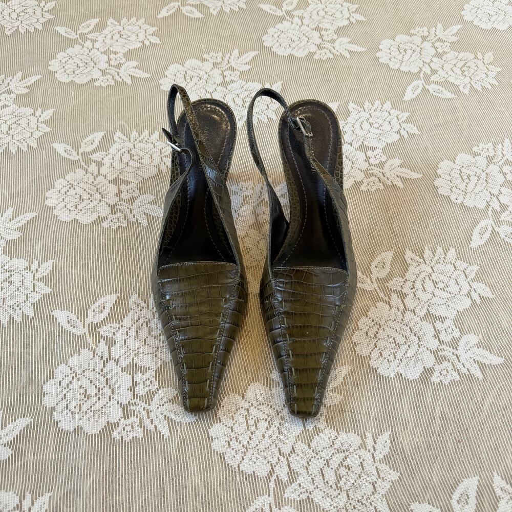 Vintage Ann Taylor Olive Croc Slingback Heels – Size 7